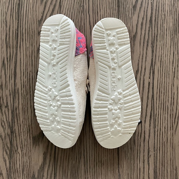 NWT Hey Dude | Wendy Slip On - Picture 6 of 8